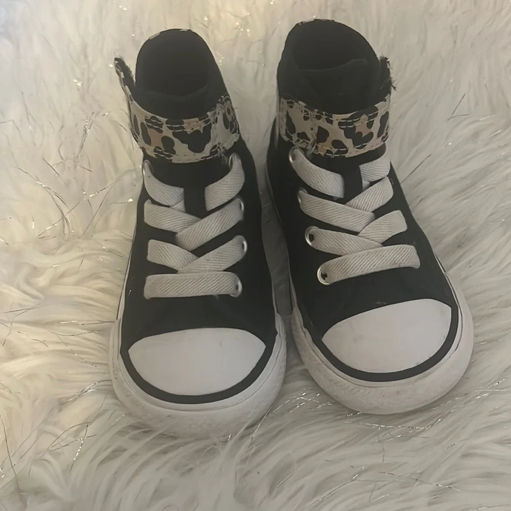 Converse Infant high top size 5